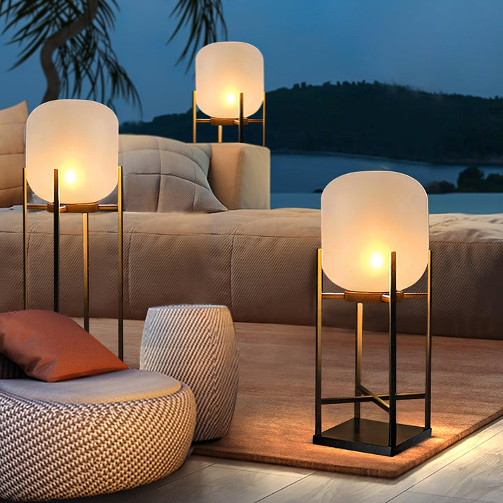 Lantern Floor Light - Vakkerlight