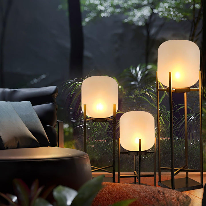 Lantern Floor Light - Vakkerlight