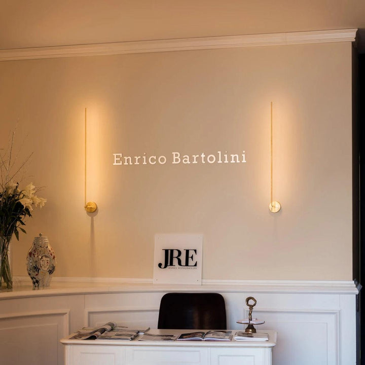 Light Stick V Sconce - Vakkerlight