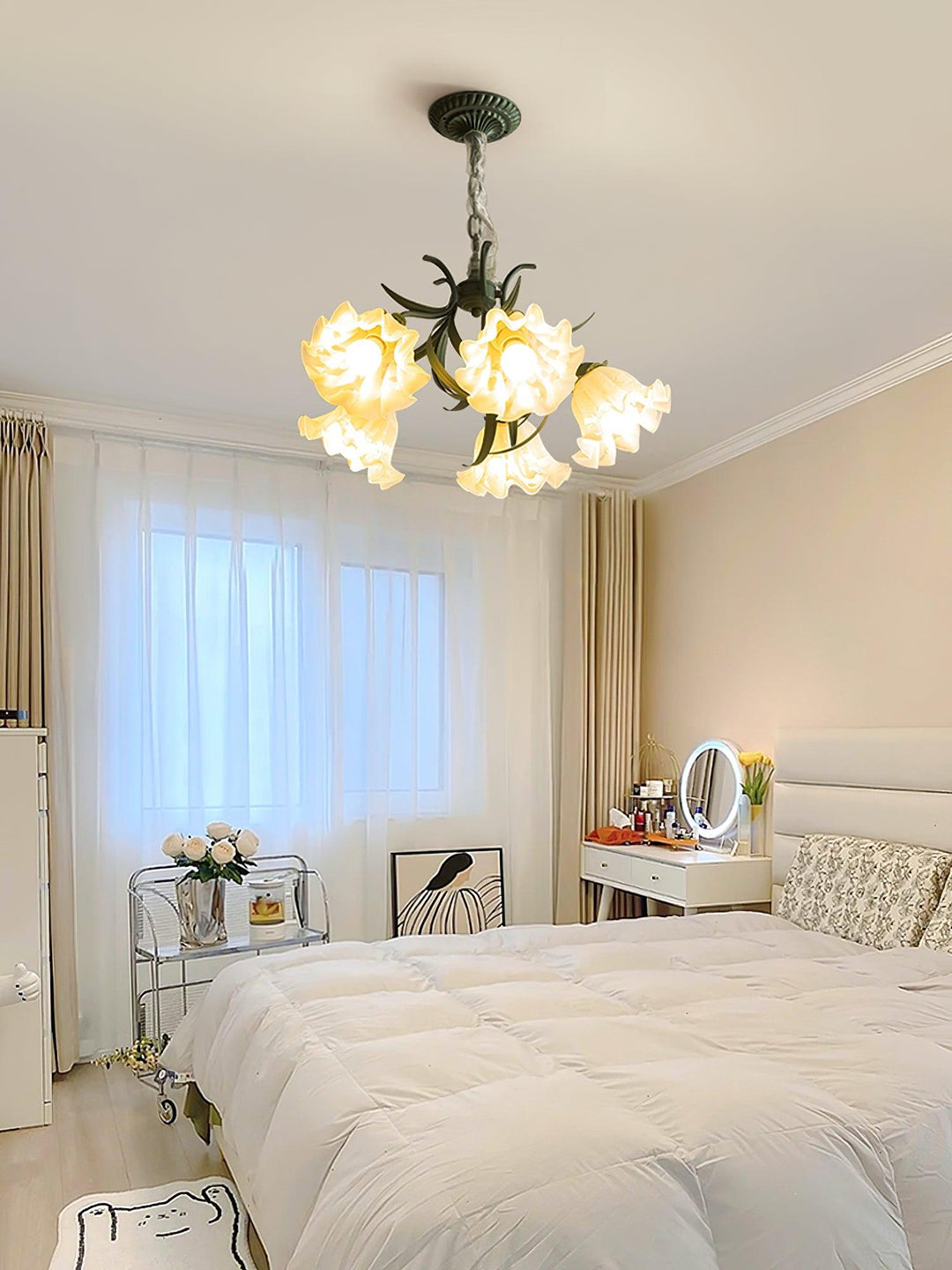 Lily of the Valley Flower Chandelier - Vakkerlight