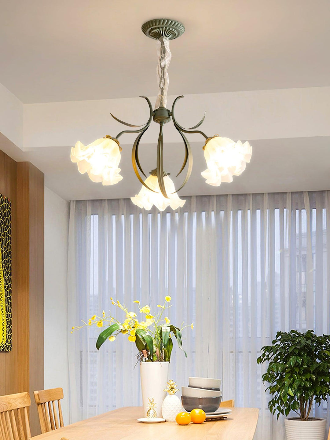 Lily of the Valley Flower Chandelier - Vakkerlight