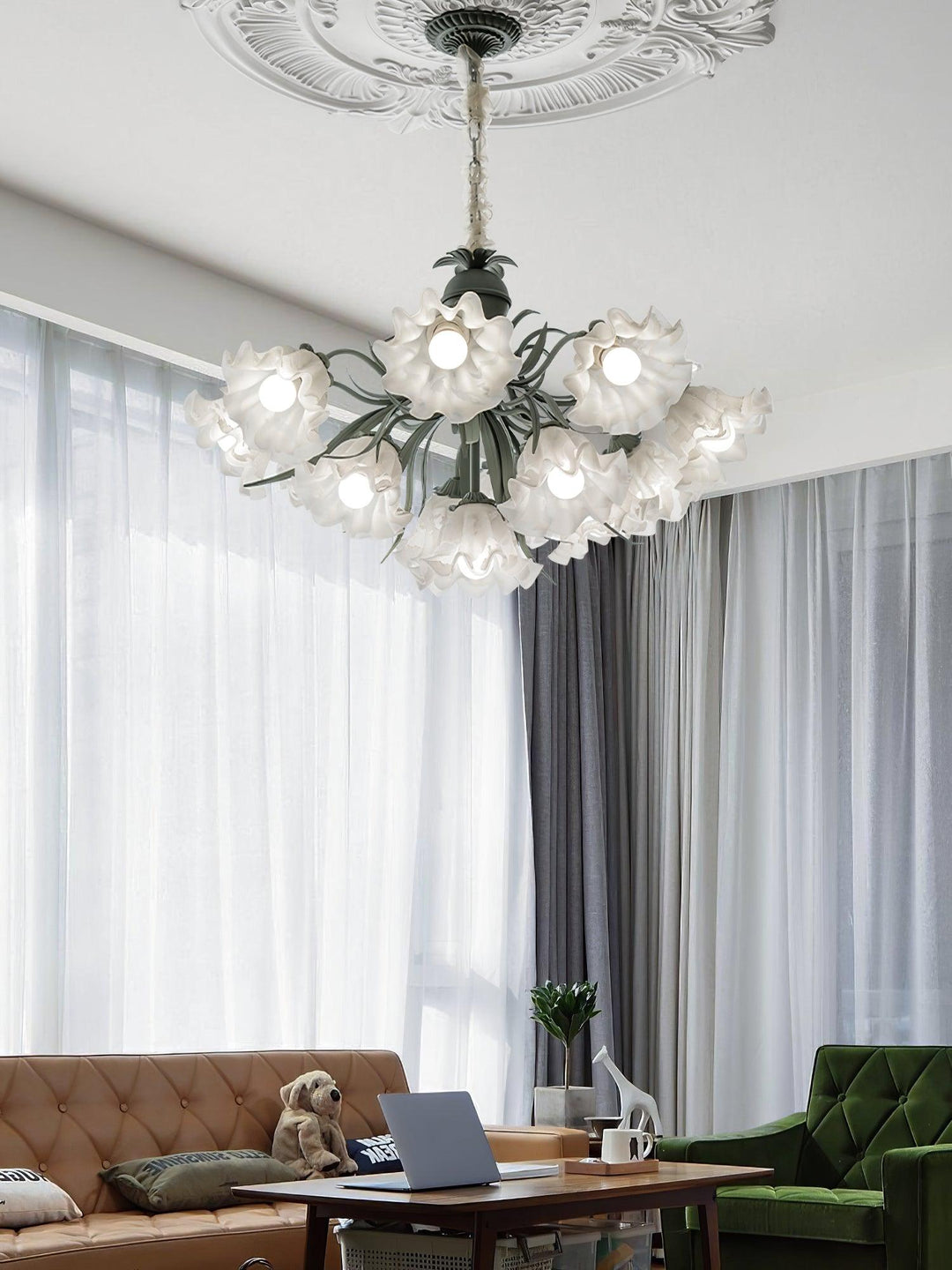 Lily of the Valley Flower Chandelier - Vakkerlight