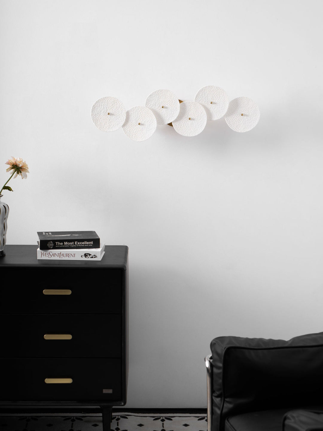 Lotus Petal Wall Lamp - Vakkerlight