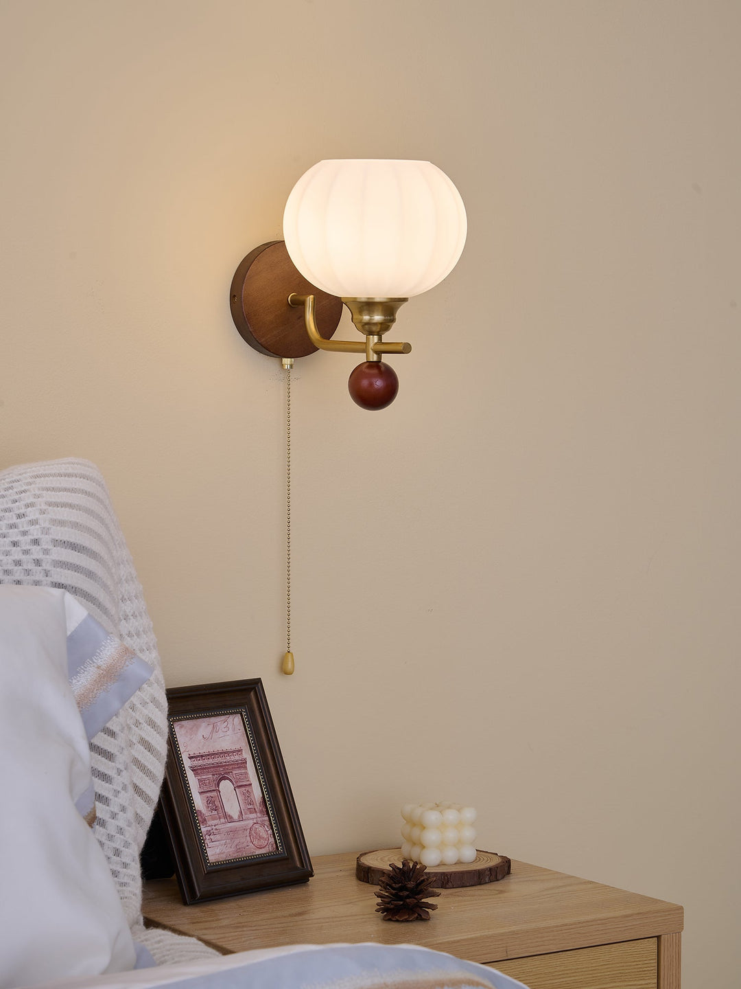 Lumea Crest Wall Lamp - Vakkerlight