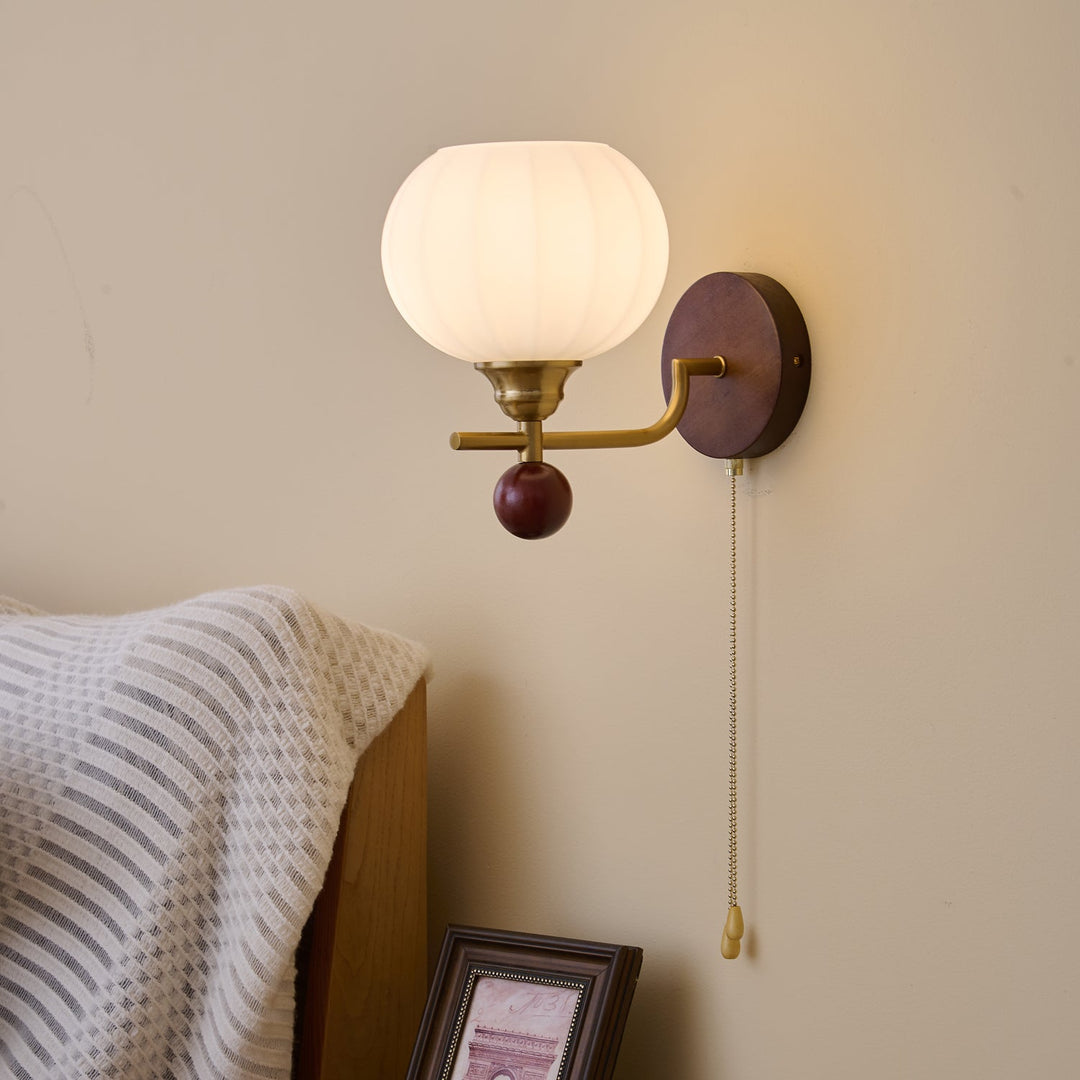 Lumea Crest Wall Lamp - Vakkerlight
