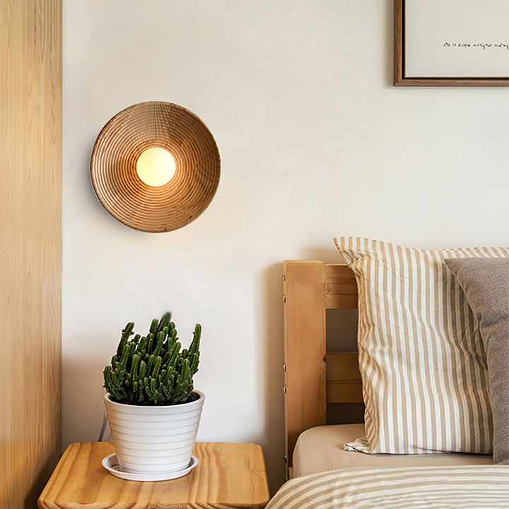 Lumina Contour Wooden Sconce - Vakkerlight