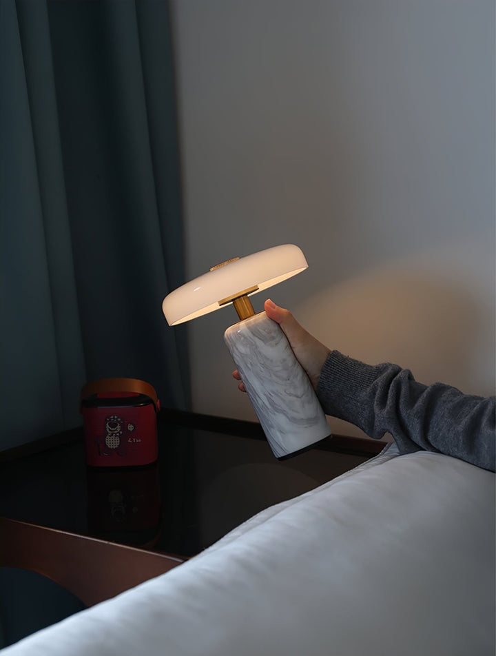 Lunara Marble Table Lamp - Vakkerlight