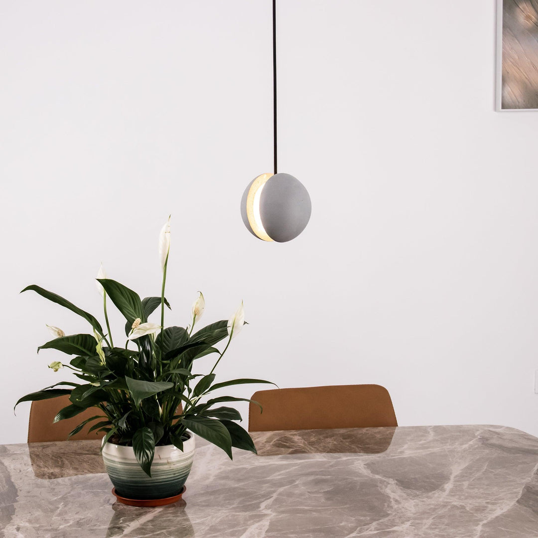 Moon Concrete Pendant Lamp - Vakkerlight