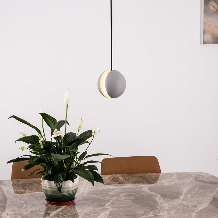 Moon Concrete Pendant Lamp - Vakkerlight