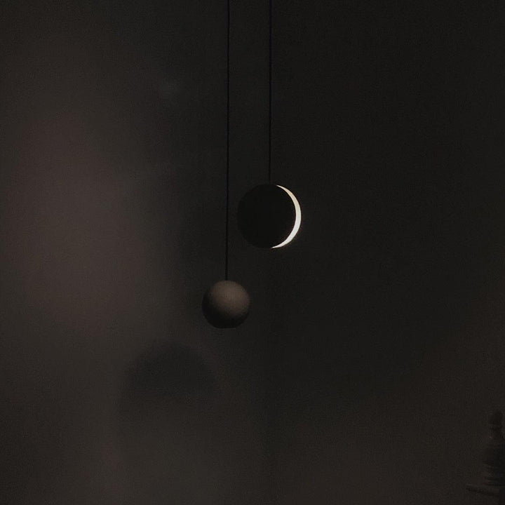 Moon Concrete Pendant Lamp - Vakkerlight
