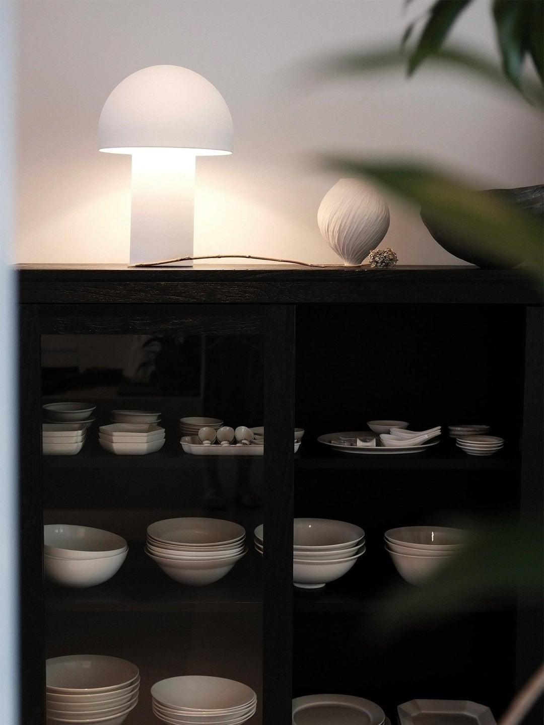 Mushroom Umbrella Table Lamp - Vakkerlight