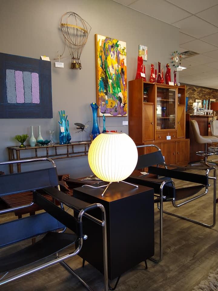 Nelson Tripod Table Lamp - Vakkerlight