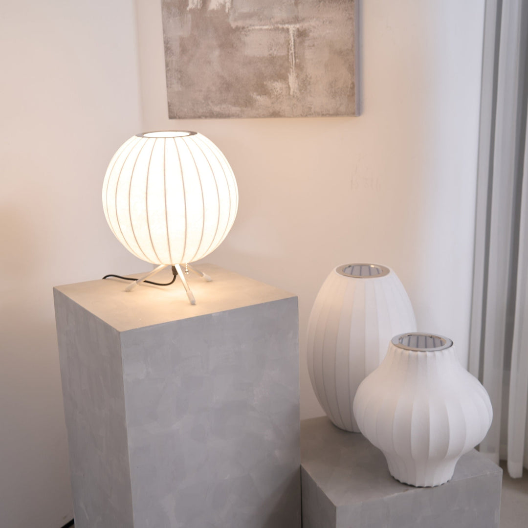 Nelson Tripod Table Lamp - Vakkerlight