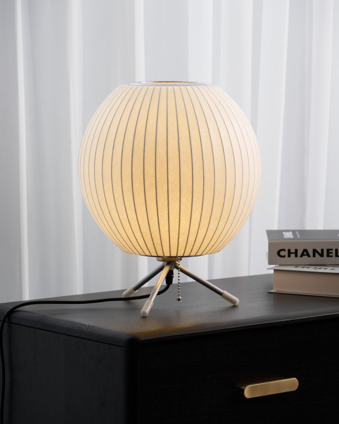 Nelson Tripod Table Lamp - Vakkerlight