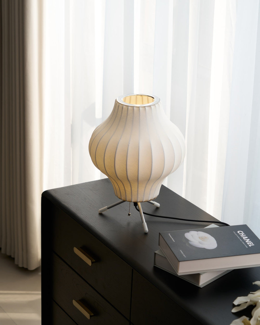Nelson Tripod Table Lamp - Vakkerlight