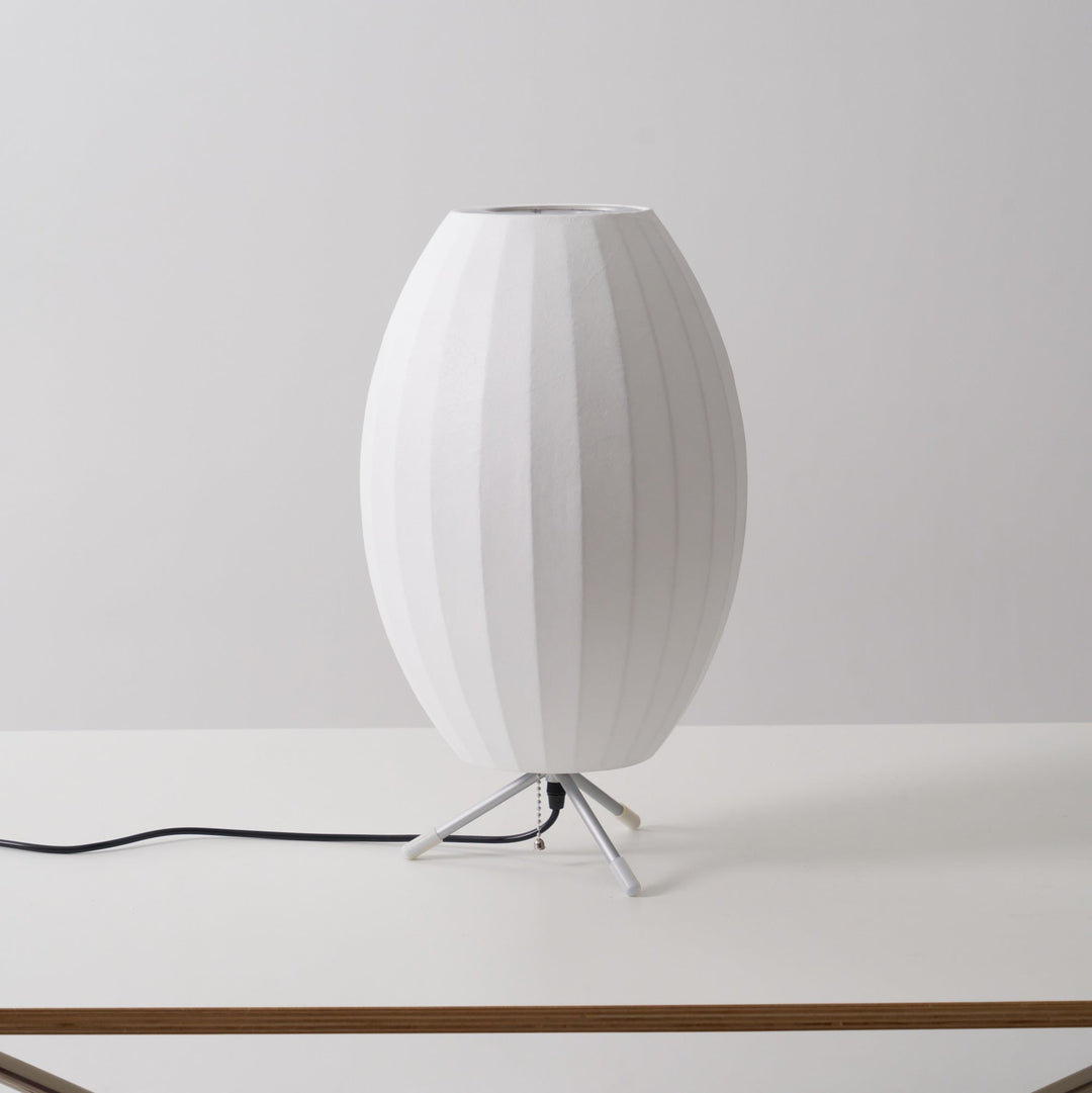 Nelson Tripod Table Lamp - Vakkerlight