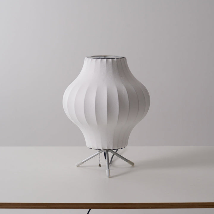 Nelson Tripod Table Lamp - Vakkerlight