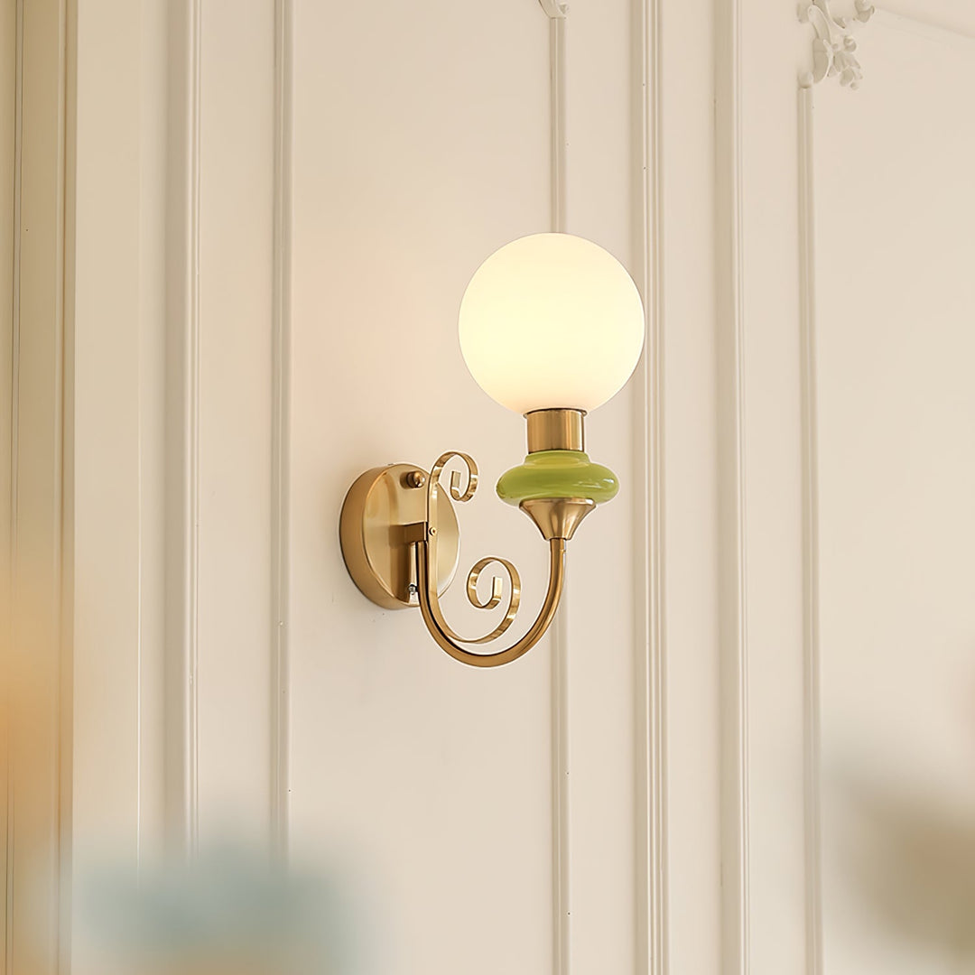 Onyx Plug-in Wall Lamp