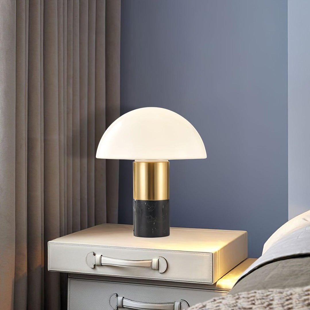 Orly Table Lamp - Vakkerlight