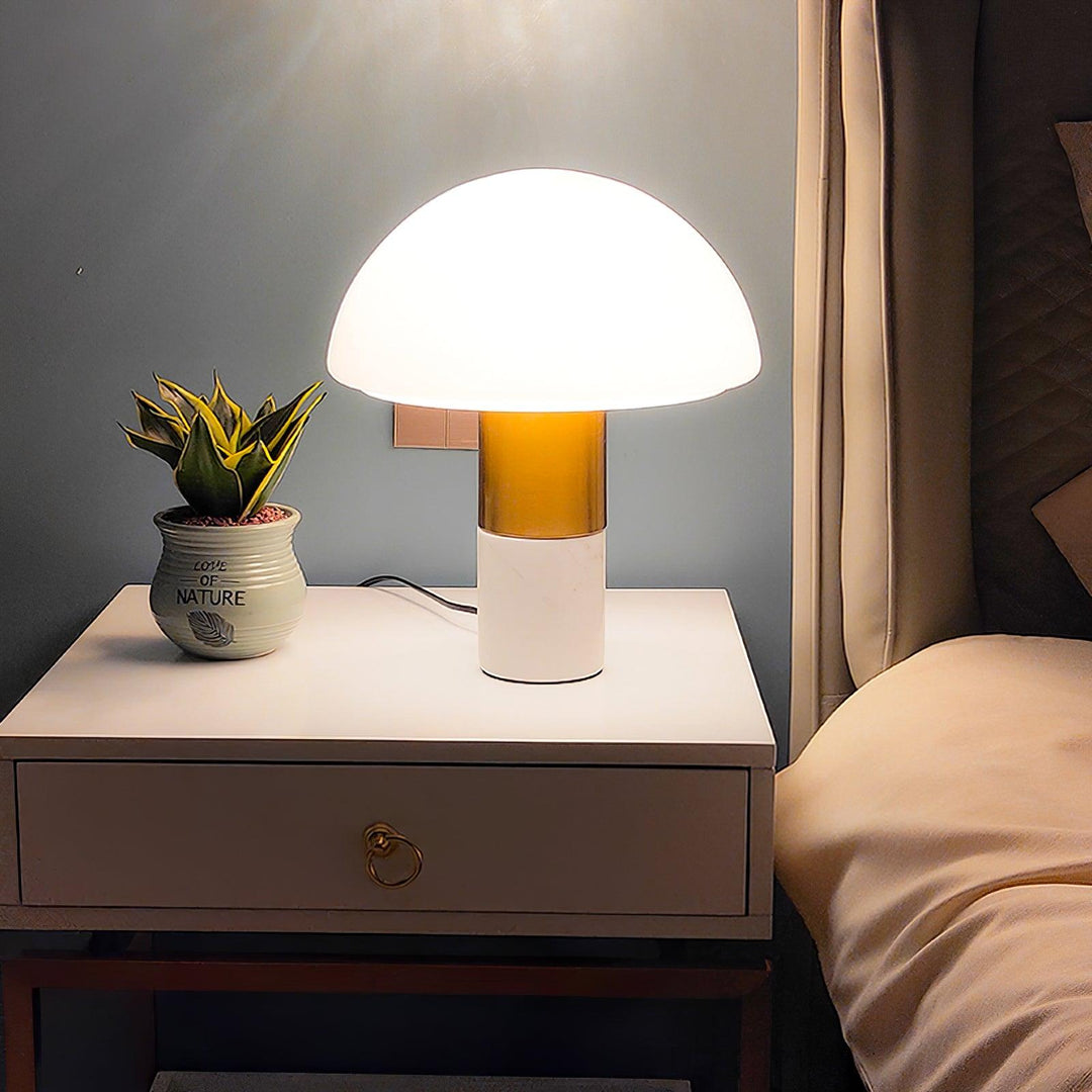 Orly Table Lamp - Vakkerlight