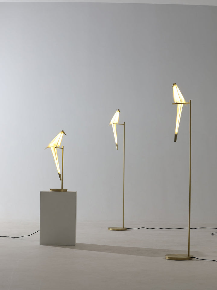 Paper Crane Bird Table Lamp - Vakkerlight