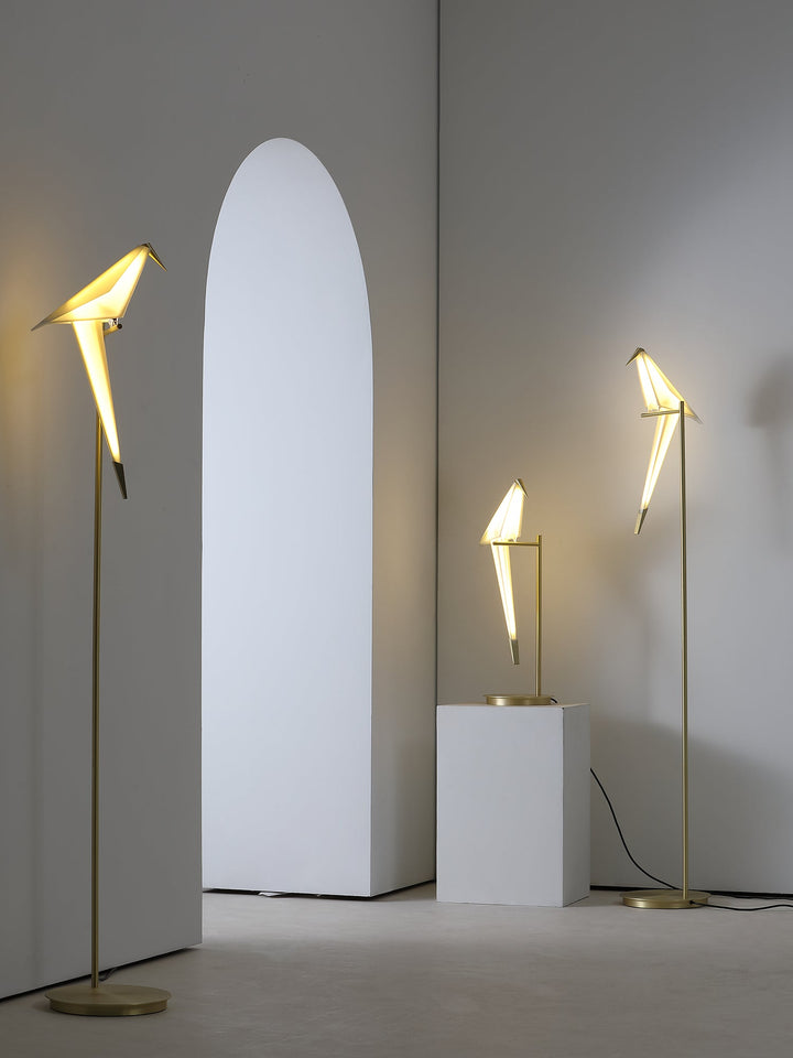 Paper Crane Bird Table Lamp - Vakkerlight