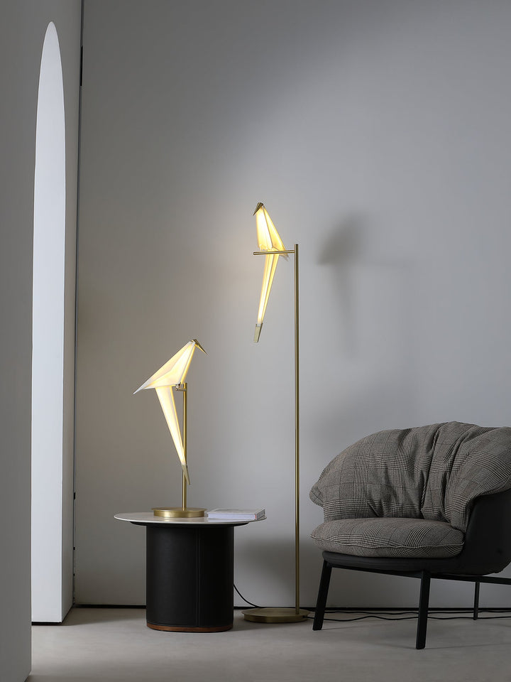 Paper Crane Bird Table Lamp - Vakkerlight
