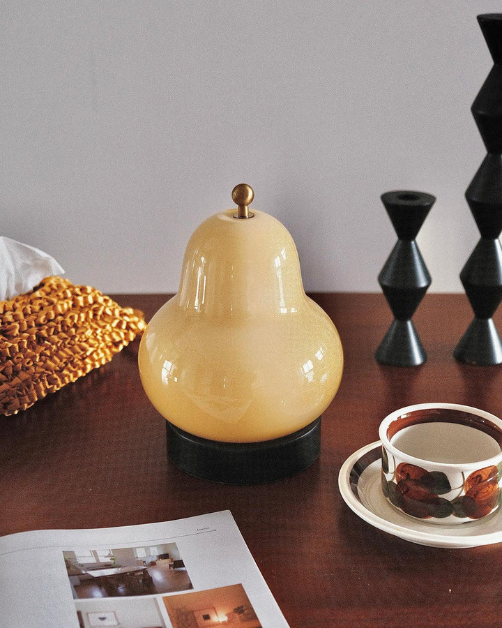 Pear Table Lamp - Vakkerlight