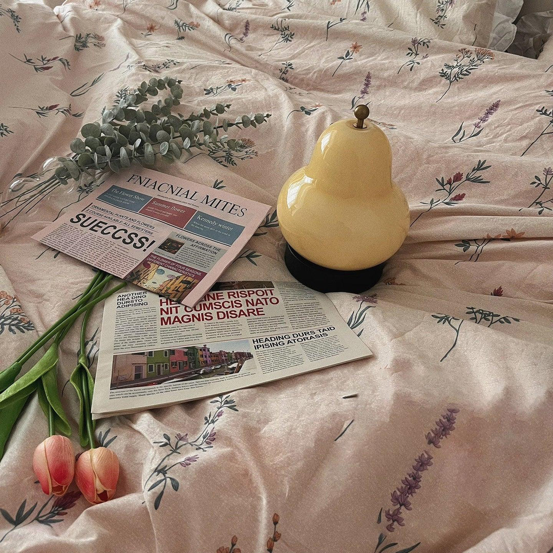 Pear Table Lamp - Vakkerlight