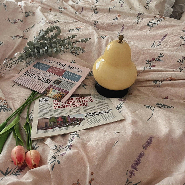 Pear Table Lamp - Vakkerlight