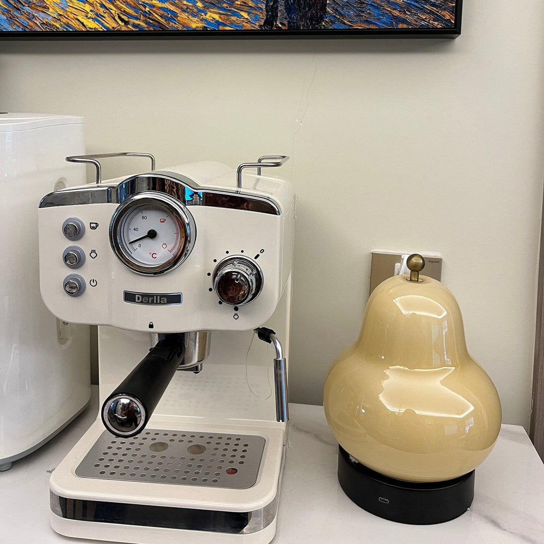 Pear Table Lamp - Vakkerlight