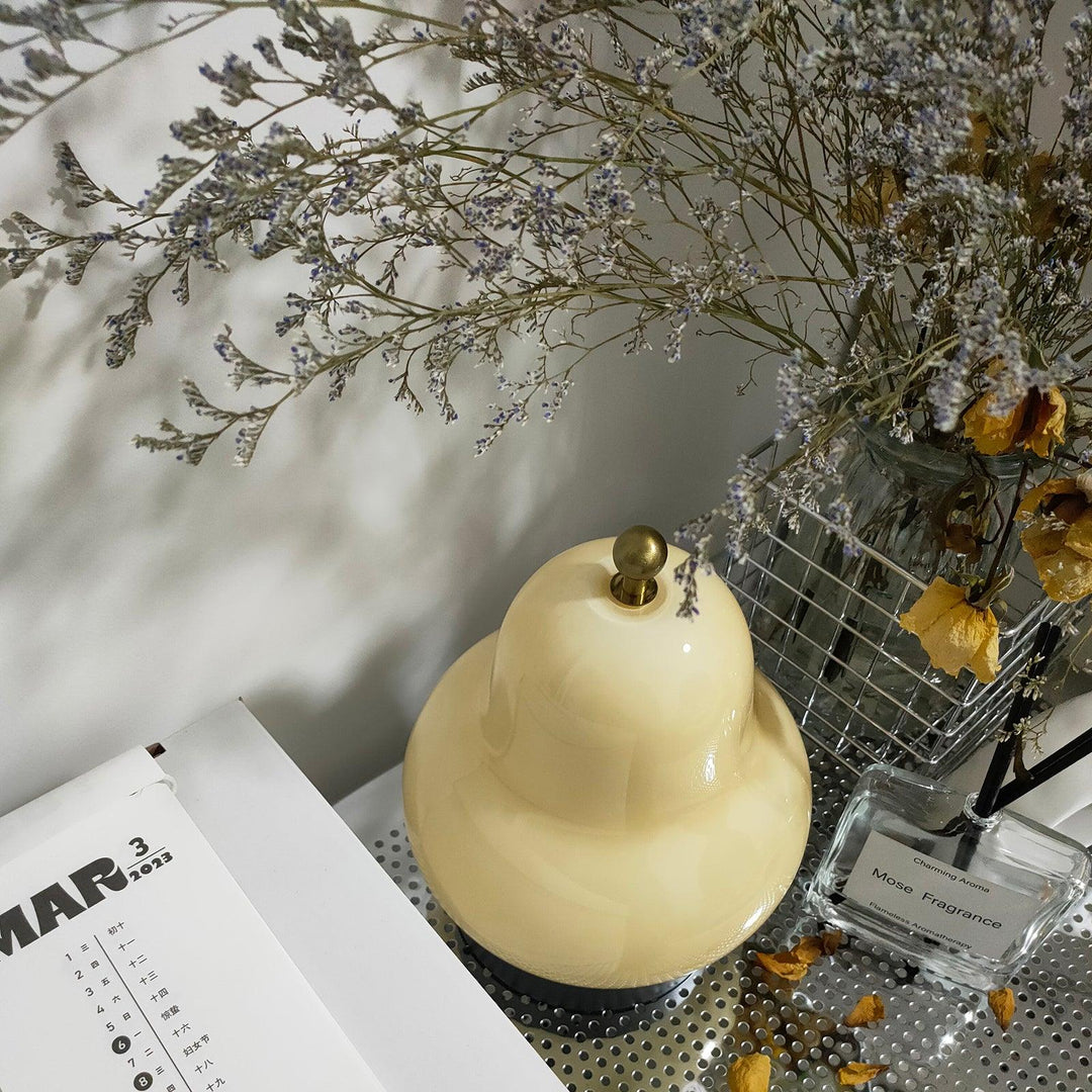 Pear Table Lamp - Vakkerlight