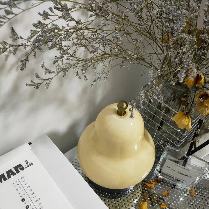 Pear Table Lamp - Vakkerlight
