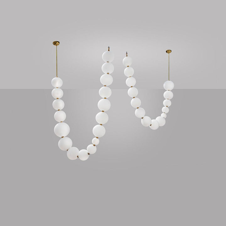 Pearl Necklace Balls Chandelier - Vakkerlight