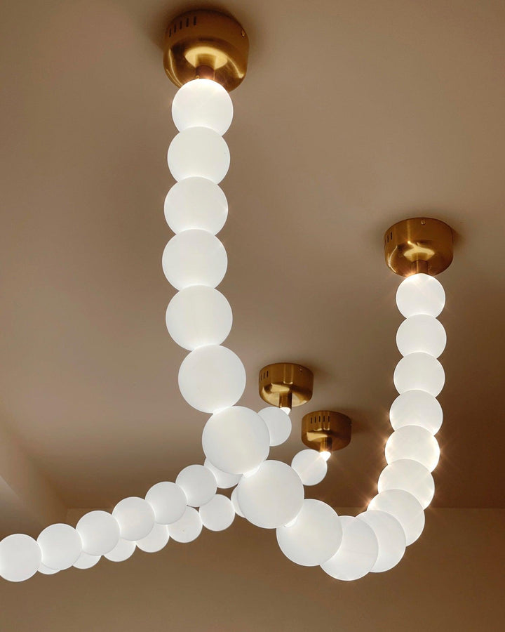 Pearl Necklace Balls Chandelier - Vakkerlight