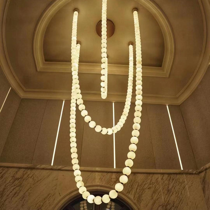 Pearl Necklace Balls Chandelier - Vakkerlight