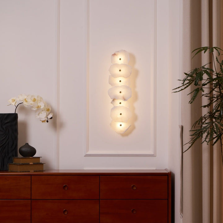 Petra Wall Lamp - Vakkerlight