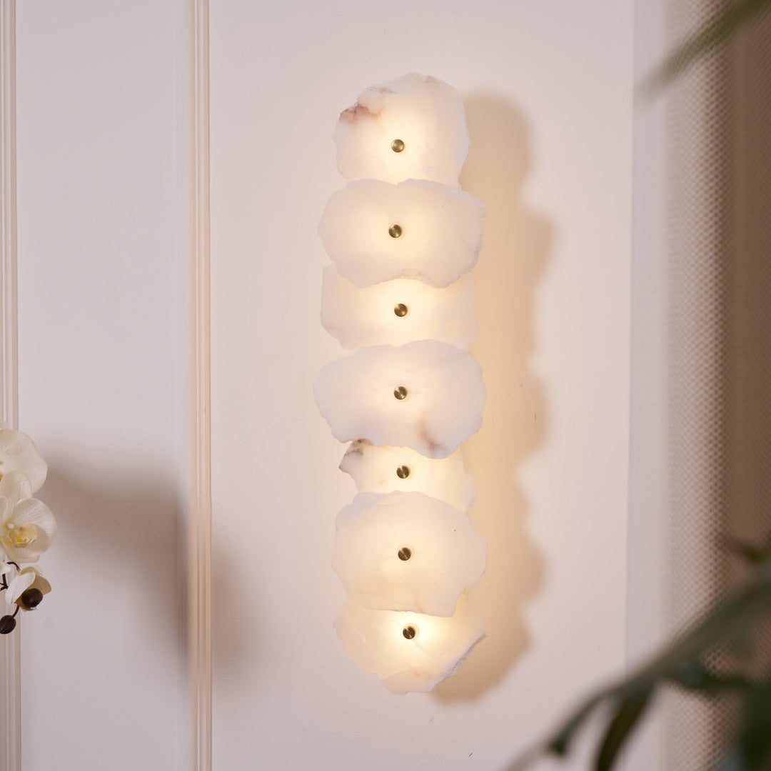 Petra Wall Lamp - Vakkerlight