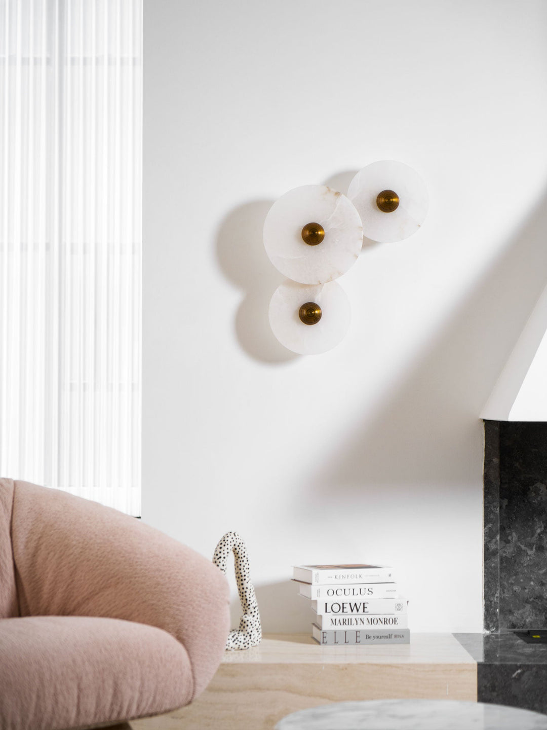Nayra Alabaster Wall Lamp - Vakkerlight