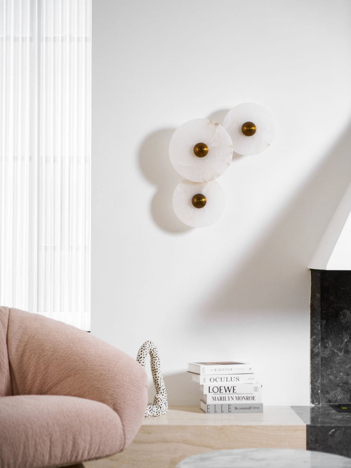 Nayra Alabaster Wall Lamp - Vakkerlight