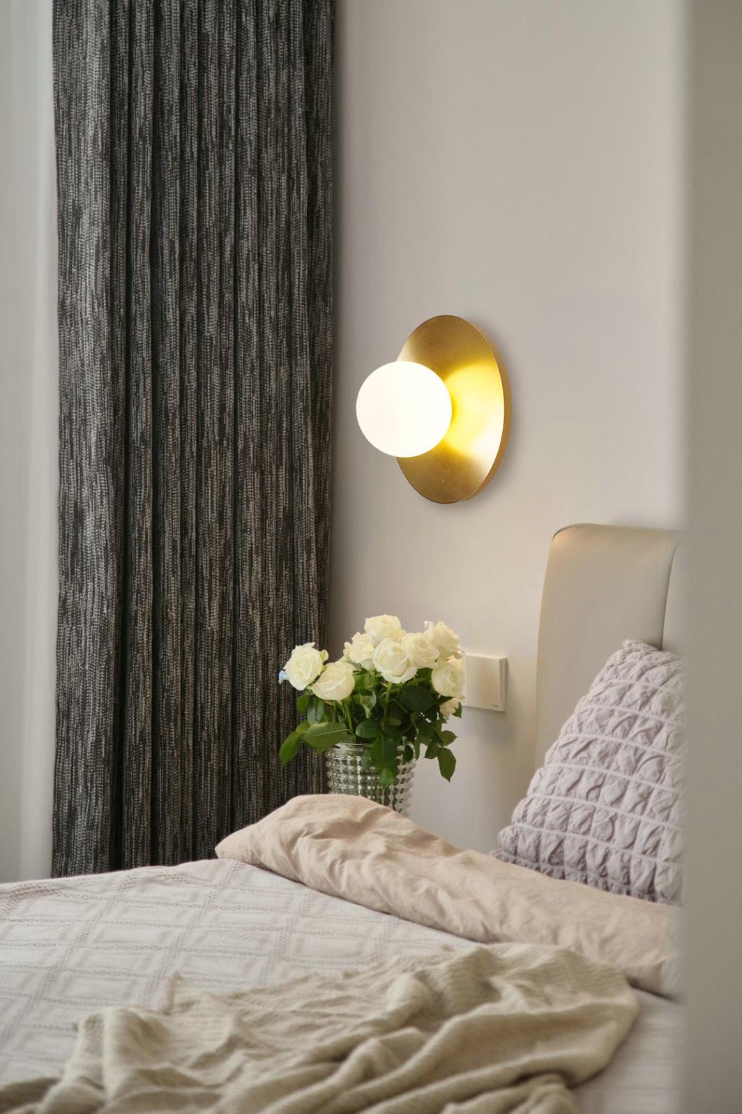 Round Glass Art Wall Lamp - Vakkerlight