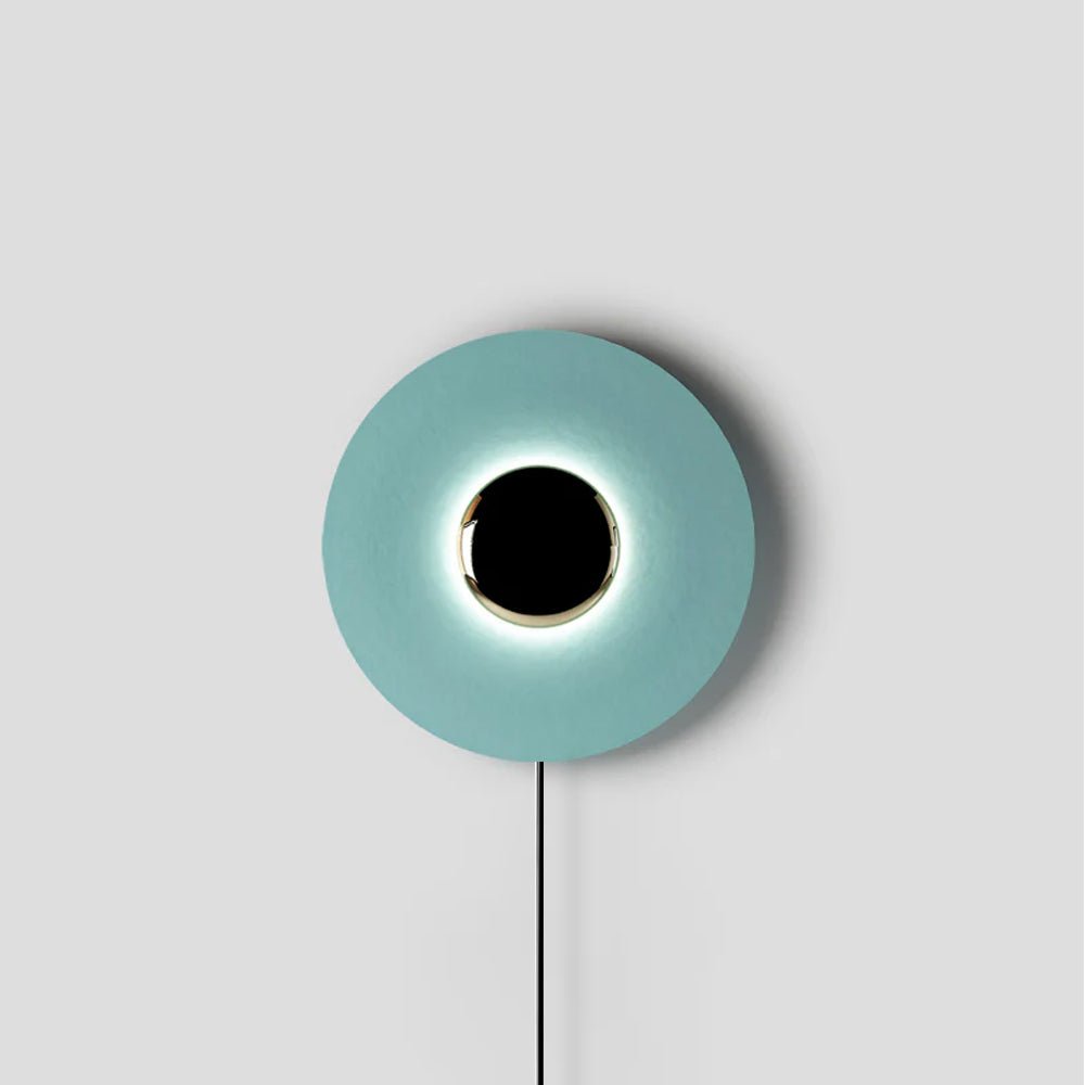 Simplicity Glow Plug - in Wall Light - Vakkerlight