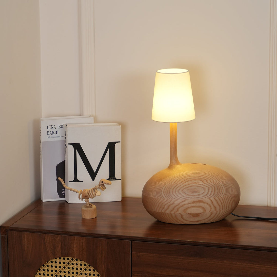 Snail Table Lamp - Vakkerlight