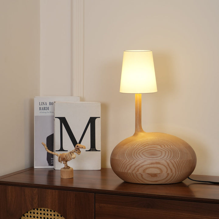 Snail Table Lamp - Vakkerlight