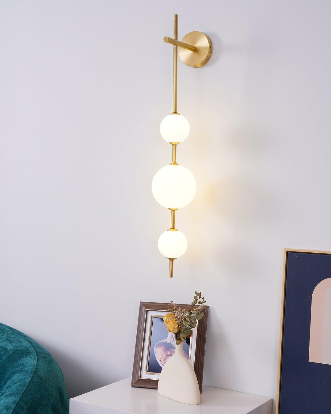 Vertical Globe Plug - in Wall Lamp - Vakkerlight