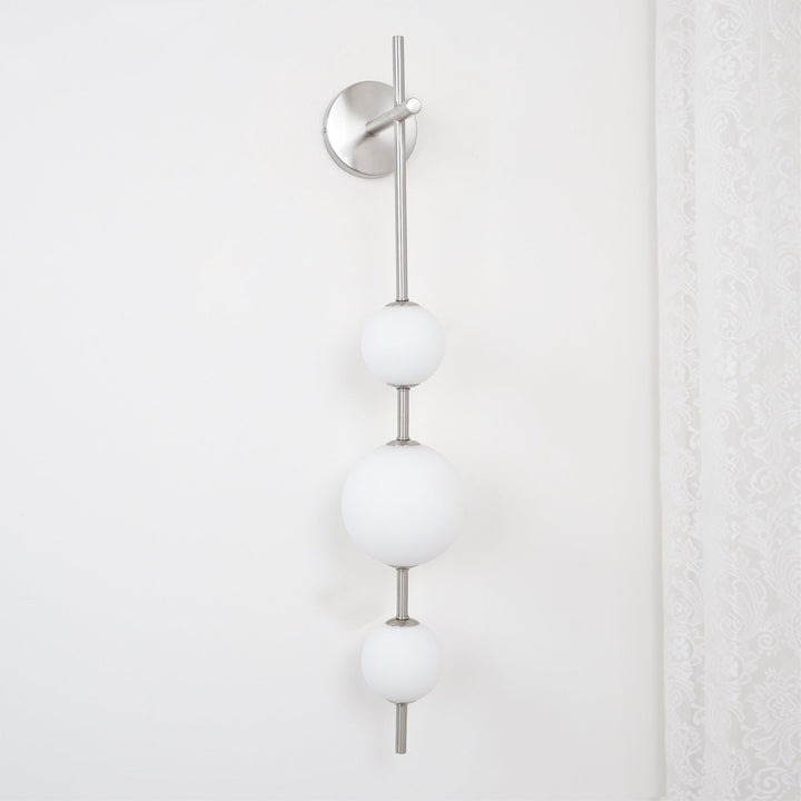 Vertical Globe Plug - in Wall Lamp - Vakkerlight