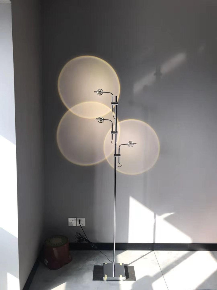 Wa Wa Floor lamp - Vakkerlight