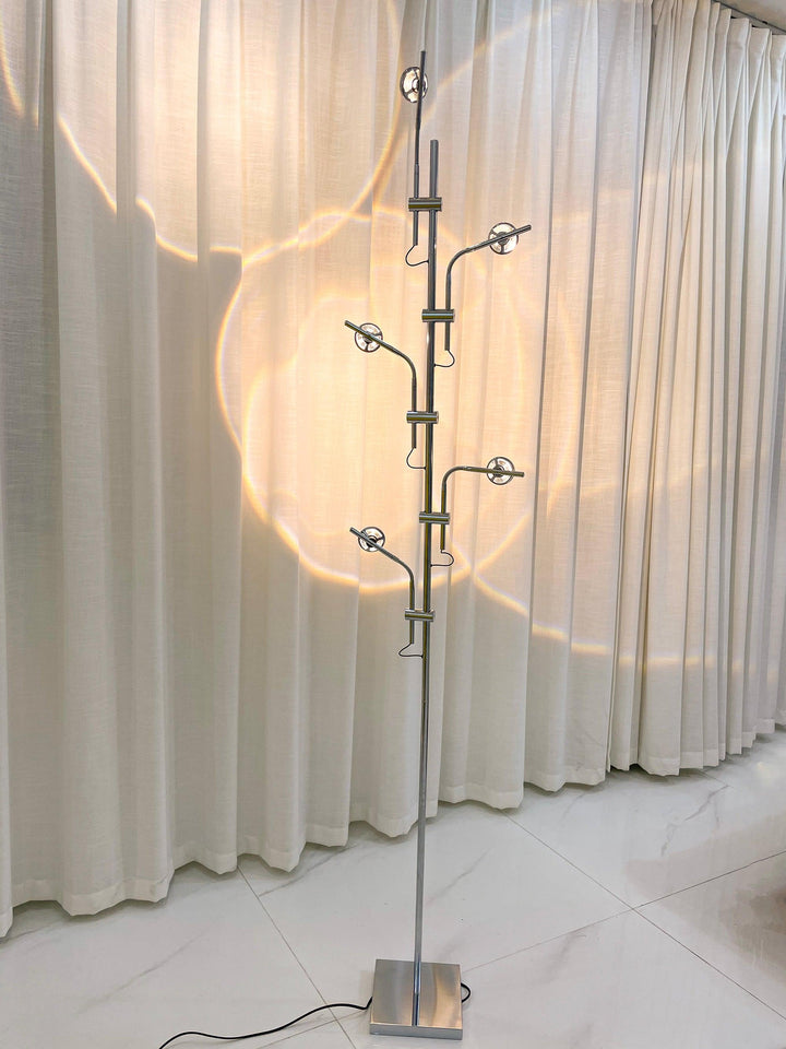 Wa Wa Floor lamp - Vakkerlight