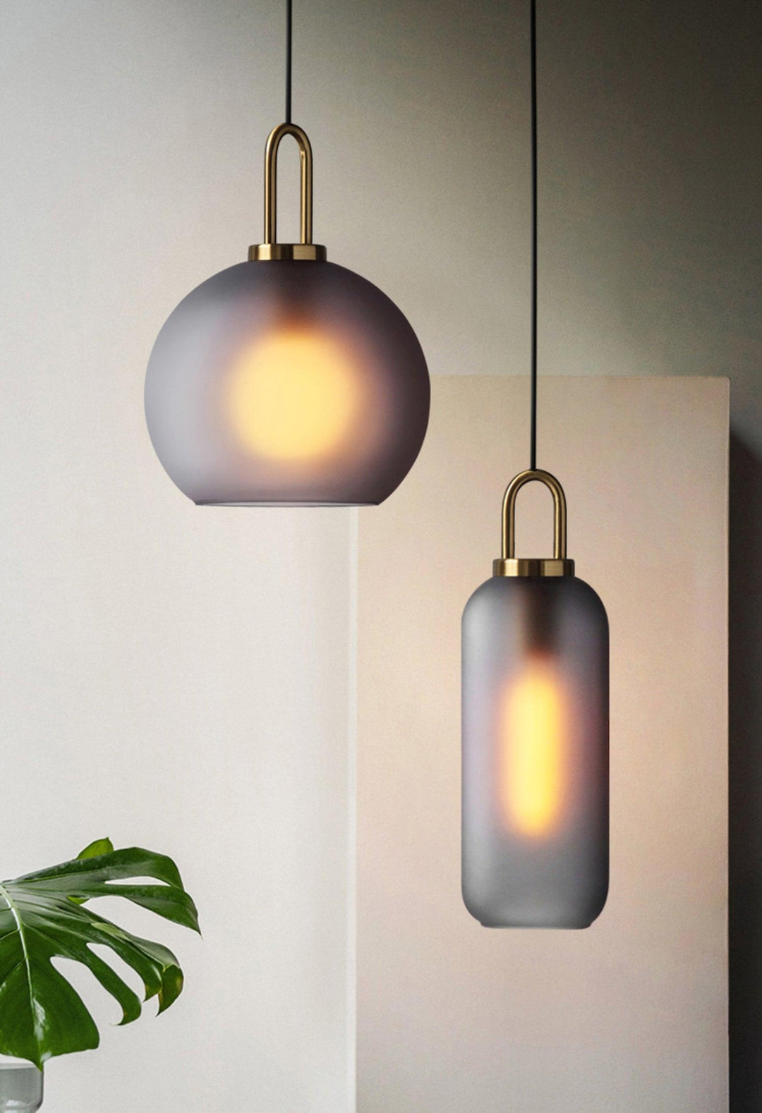 Pendulum Glass Pendant Lamp - Vakkerlight