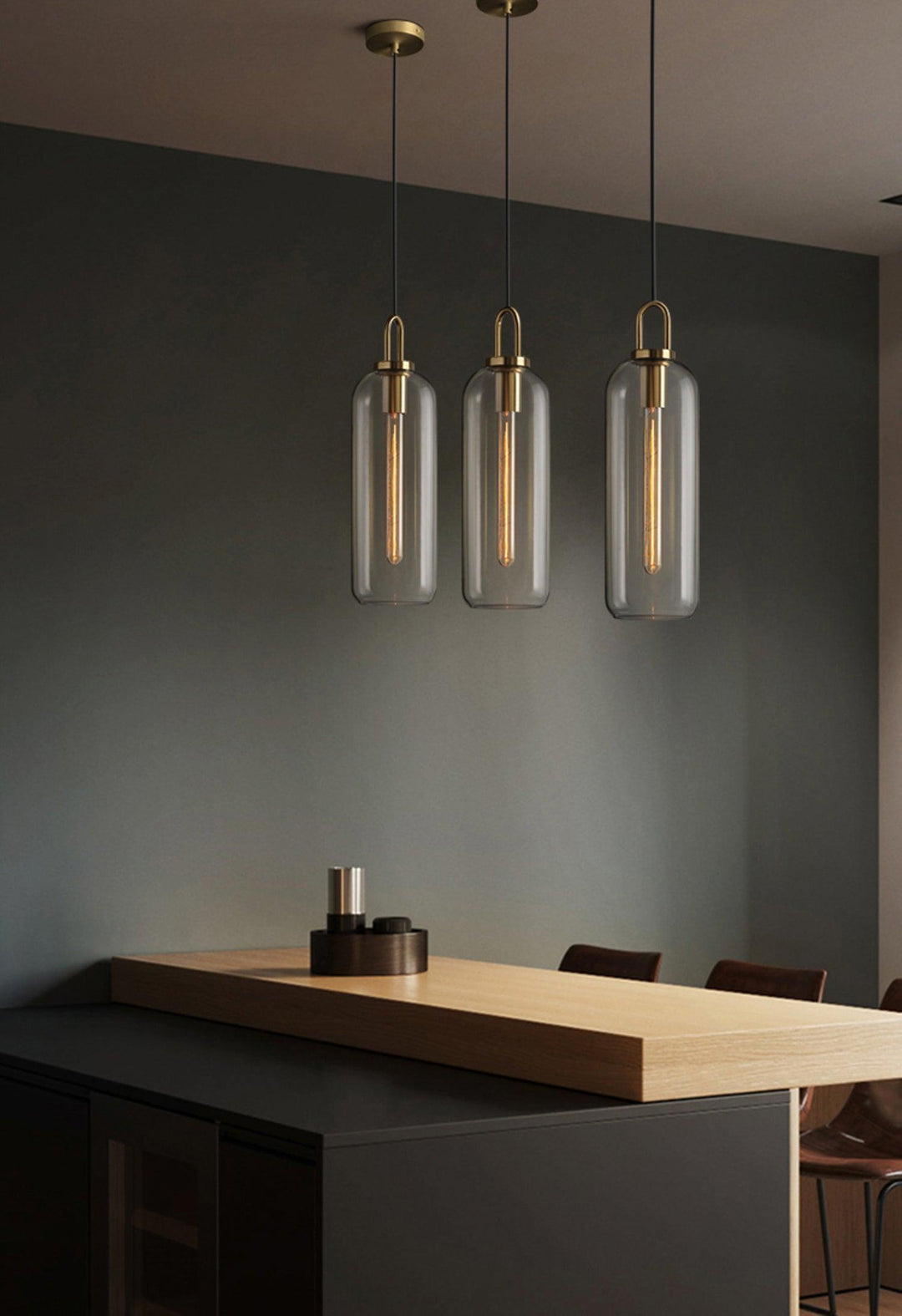 Pendulum Glass Pendant Lamp - Vakkerlight
